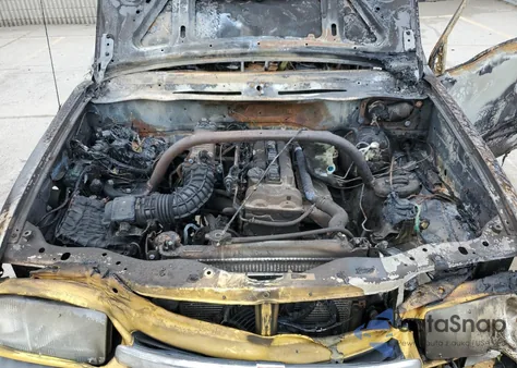 2002 Chevrolet Tracker z USA, uszkodzony, nr VIN 2CNBJ18C126937858